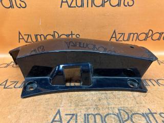 Клык бампера правый задний TOYOTA NOAH ZRR80W 52165-28020 5 ракурс Клык бампера правый задний TOYOTA NOAH ZRR80W 52165-28020 5 ракурс