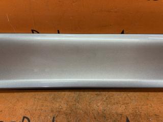Накладка на дверь правая задняя TOYOTA NOAH ZWR90G 76905-V1020 3 ракурс