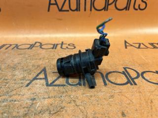 Насос омывателя TOYOTA VITZ KSP130 85330-21010 4 ракурс Насос омывателя TOYOTA VITZ KSP130 85330-21010 4 ракурс