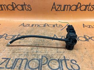 Насос омывателя TOYOTA VITZ KSP130 85330-21010 1 ракурс Насос омывателя TOYOTA VITZ KSP130 85330-21010 1 ракурс