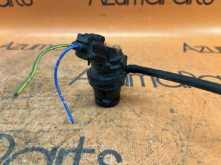 Насос омывателя TOYOTA VITZ KSP130 85330-21010 4 ракурс Насос омывателя TOYOTA VITZ KSP130 85330-21010 4 ракурс