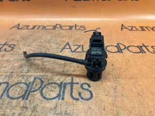 Насос омывателя TOYOTA VITZ KSP130 85330-21010 1 ракурс Насос омывателя TOYOTA VITZ KSP130 85330-21010 1 ракурс