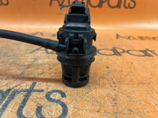 Насос омывателя TOYOTA VITZ KSP130 85330-21010 2 ракурс Насос омывателя TOYOTA VITZ KSP130 85330-21010 2 ракурс