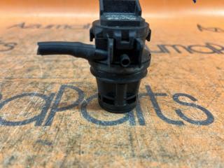 Насос омывателя TOYOTA PRIUS ZVW30 85330-60160 2 ракурс Насос омывателя TOYOTA PRIUS ZVW30 85330-60160 2 ракурс