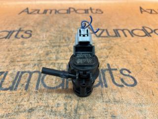 Насос омывателя TOYOTA PRIUS ZVW30 85330-60160 1 ракурс Насос омывателя TOYOTA PRIUS ZVW30 85330-60160 1 ракурс
