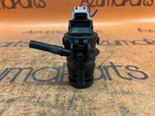 Насос омывателя TOYOTA PRIUS ZVW30 85330-60160 2 ракурс Насос омывателя TOYOTA PRIUS ZVW30 85330-60160 2 ракурс