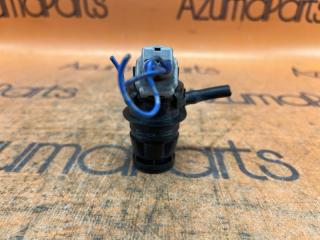 Насос омывателя TOYOTA PRIUS ZVW30 85330-60160 5 ракурс Насос омывателя TOYOTA PRIUS ZVW30 85330-60160 5 ракурс