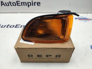 Поворотник передний правый MITSUBISHI GALANT 1996-2005