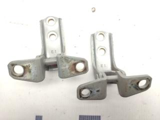 Петля двери передняя MITSUBISHI OUTLANDER XL