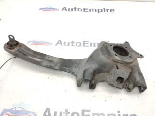 Кулак задний левый VOLVO V50