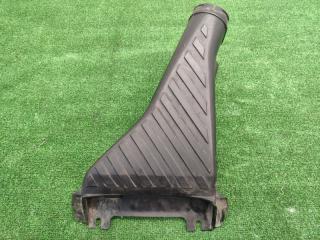 Воздухозаборник MITSUBISHI GALANT 1996-2005