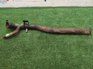 Патрубок системы охлаждения MITSUBISHI GALANT 1998-2003