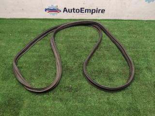 Уплотнительная резинка MITSUBISHI GALANT 1998-2003