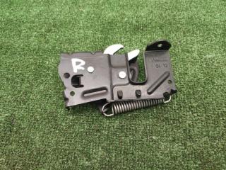 Замок капота правый BMW 1 2012 F20 N13 51237242549 контрактная