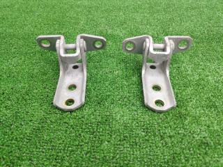 Петля двери передняя MITSUBISHI OUTLANDER XL 2008