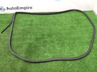 Уплотнительная резинка задняя правая HONDA CIVIC 2009