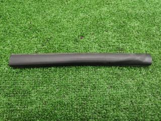 Уплотнитель капота BMW X3 2012