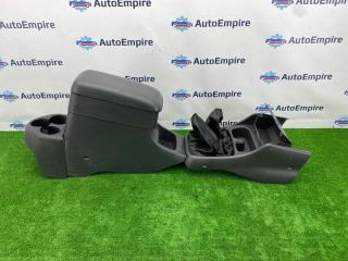 Запчасть подлокотник MAZDA B2500 2005