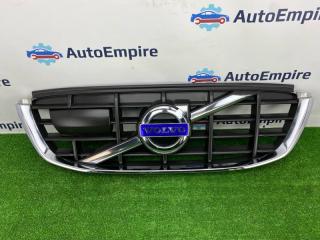 Решетка радиатора VOLVO XC60 2013