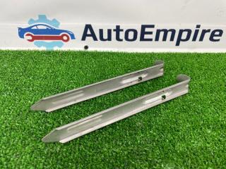 Запчасть кронштейн фары VOLVO V70 2008