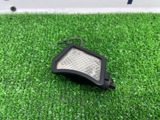 Фонарь подсветки двери правый VOLVO V70 2008 контрактная Фонарь подсветки двери правый VOLVO V70 2008