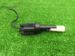 Датчик уровня в бачок омывателя VOLVO V70 2008