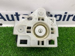 Запчасть моторчик зеркала правый HONDA CIVIC 2008 FD1 R18A 76210-SNB-N01 контрактная Моторчик зеркала правый HONDA CIVIC 2008 FD1 R18A 76210-SNB-N01 контрактная