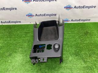 Центральная консоль MITSUBISHI ECLIPSE 2001