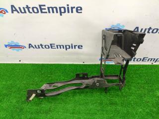 Кронштейн фары левый BMW 1 2011