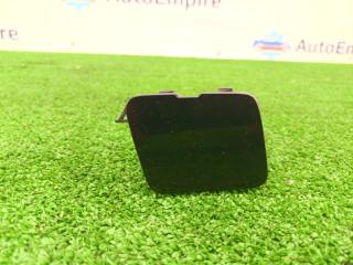 Заглушка буксировочного крюка передняя SUBARU Impreza 2012 контрактная Заглушка буксировочного крюка передняя SUBARU Impreza 2012