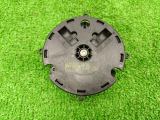 Моторчик зеркала правый PEUGEOT 3008 2012