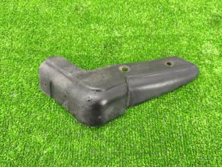 Брызговик передний левый MITSUBISHI GALANT 2001