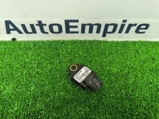 Датчик airbag MITSUBISHI OUTLANDER XL 2011 CW4W 4B11 8651A002 контрактная
