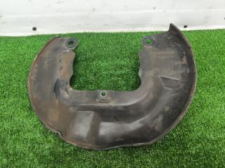 Пыльник тормозного диска передний левый MITSUBISHI DIAMANTE F31A MB950843 контрактная