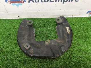 Пыльник тормозного диска передний левый DIAMANTE F31A