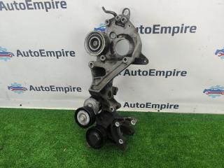 Фото запчасти кронштейн генератора Volkswagen AMAROK 2011 контрактная запчасть Запчасть кронштейн генератора Volkswagen AMAROK 2011