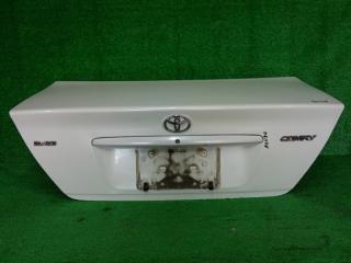 Крышка багажника TOYOTA CAMRY