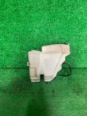 Бачок стеклоомывателя Toyota CARINA