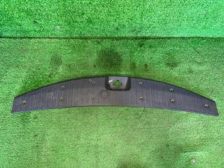 Накладка замка багажника TOYOTA SUCCEED