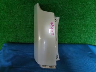 Планка под стоп задняя левая TOYOTA VOXY