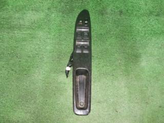 Пульт стеклоподьемника передний правый TOYOTA IPSUM Б/У Пульт стеклоподьемника передний правый TOYOTA IPSUM