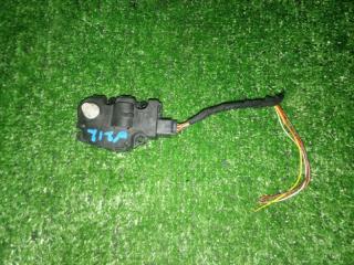 Сервопривод заслонок печки MERCEDES E250 Б/У Сервопривод заслонок печки MERCEDES E250