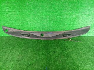 Планка под дворники NISSAN NV350 CARAVAN