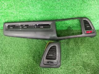 Консоль магнитофона HONDA VEZEL