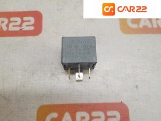 Запчасть реле Audi 100 Avant IV