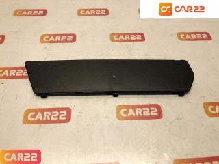 Запчасть обшивка салона передняя правая Toyota Harrier 2003-