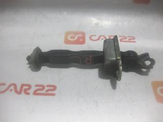 Фото запчасти ограничитель двери задний Nissan Sunny 98-08 Б/У запчасть Запчасть ограничитель двери задний Nissan Sunny 98-08