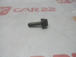 Запчасть болт шкива коленвала передний Toyota Funcargo 1999