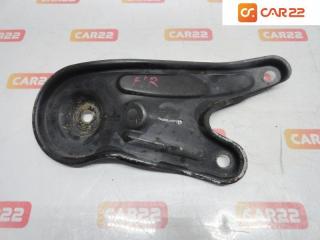 Запчасть кронштейн балки передний правый Toyota Harrier 1998-
