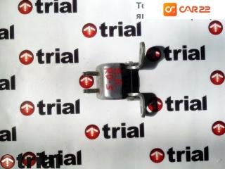 Петля двери задняя правая Honda Fit 2001 контрактная Петля двери задняя правая Honda Fit 2001